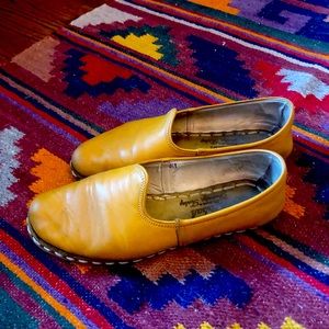 Sabah’s - Golden Yellow